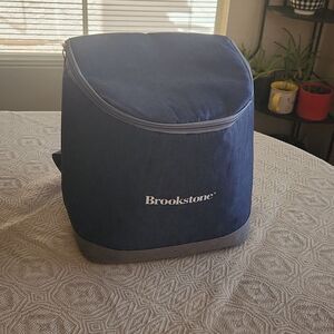 Brookstone insulated cooler NWT blue with top zipper